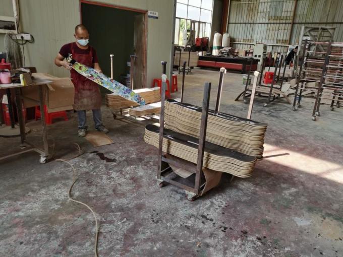 2024 Hot Wholesale 7 Ply Maple Wood Professional doble patineta de patinaje de patinaje 10