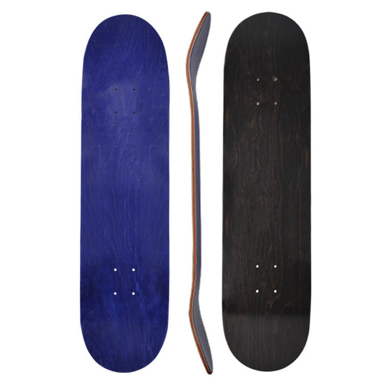 2023 Nuevo Diseño Mayorista Colorido 7 Ply Maple Skateboard Profesional 4 Ruedas