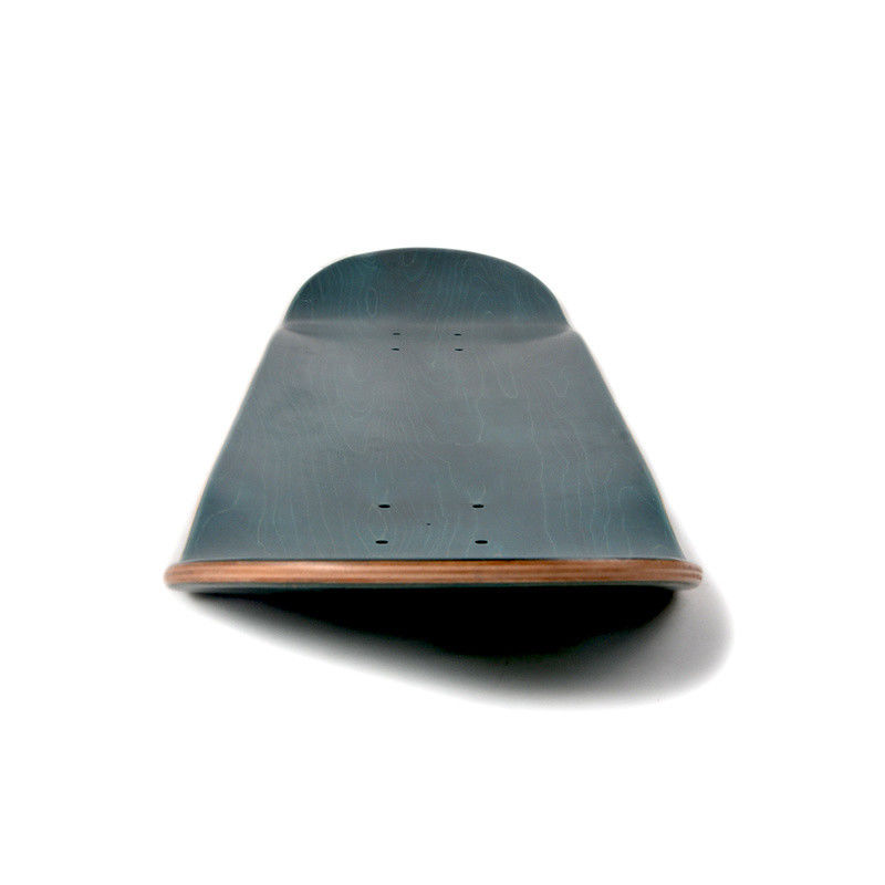 2023 Nuevo Diseño Mayorista Colorido 7 Ply Maple Skateboard Profesional 4 Ruedas